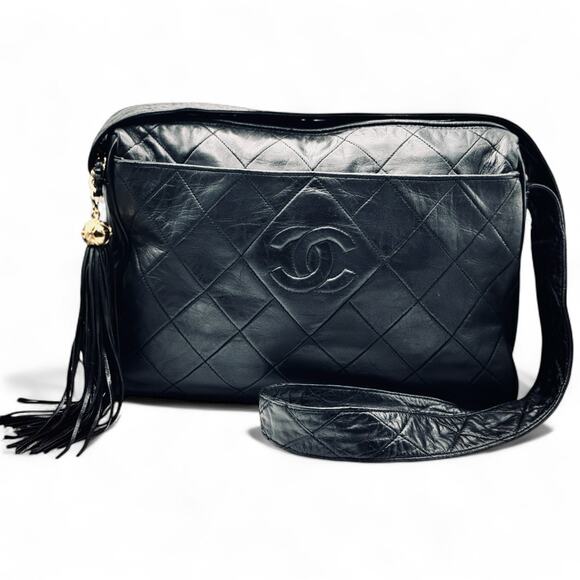 CHANEL Vintage Diamond CC Quilted Large Lambskin Camera BagGold Hardware - Picture 1 of 13